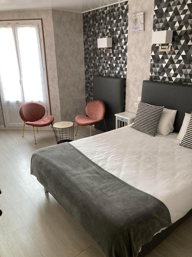 Hotel Du Nord - Ville-Haute サン・フルール エクステリア 写真
